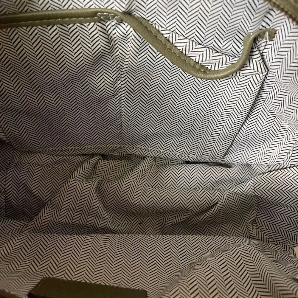 Steve Madden olive green satchel bag detachable shoulder strap tassel accent